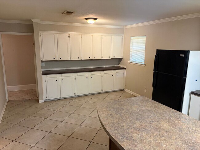 Foto del edificio - Blanchard 2 Bedroom