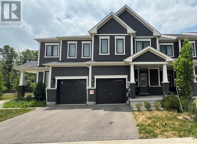 Building Photo - 8273-8273 Tulip Tree Dr