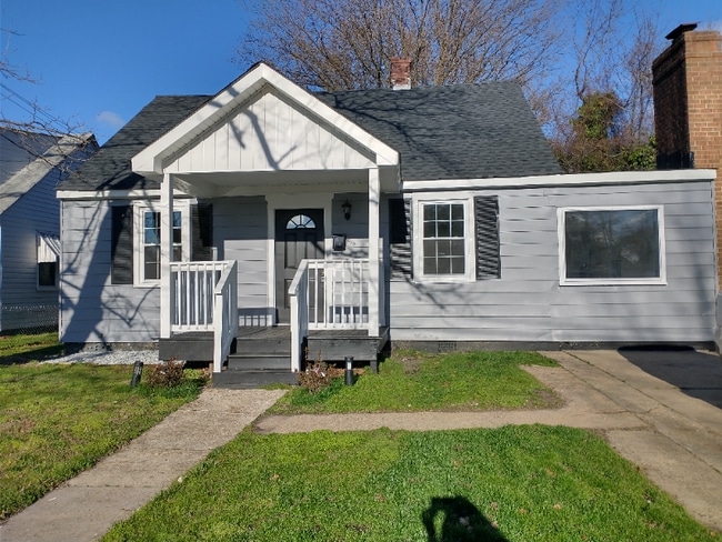 Building Photo - 1610 Shiloh Pl