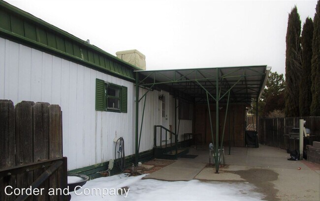 Building Photo - 2 br, 2 bath House - 7 Rancho West  Dr.