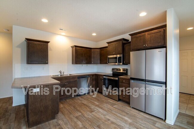 Building Photo - 4850 Heathwood St NE