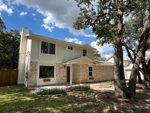 Building Photo - 2105 Emerald Isle Dr