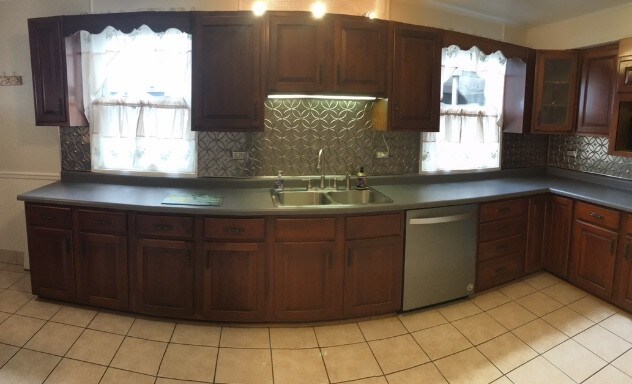 KITCHEN - 351 Cedarville St