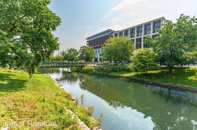 Foto del edificio - 1 br, 1 bath House - 222 N Kalamazoo Mall ...