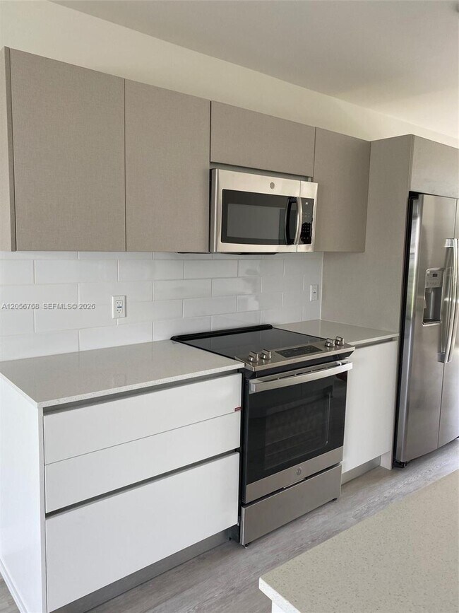 Foto del edificio - 2505 NE 193rd St