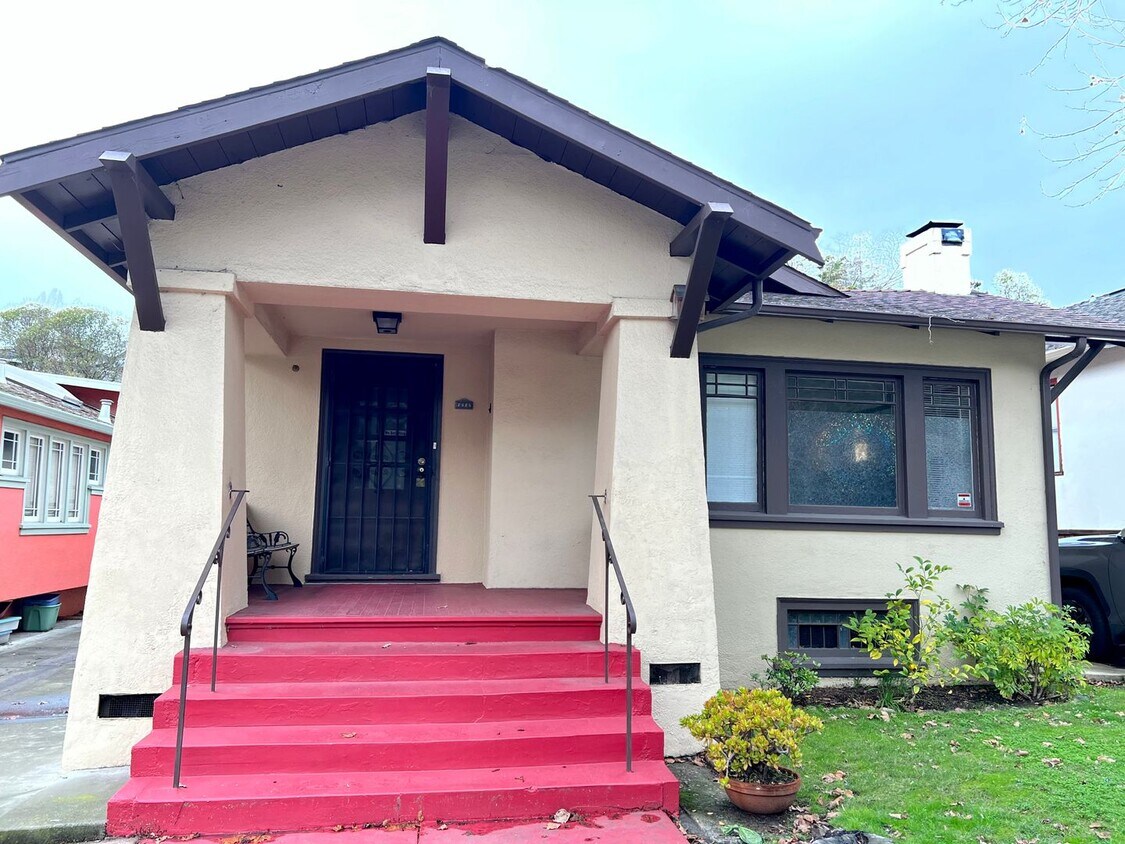 Foto principal - Charming 1910's Piedmont Home