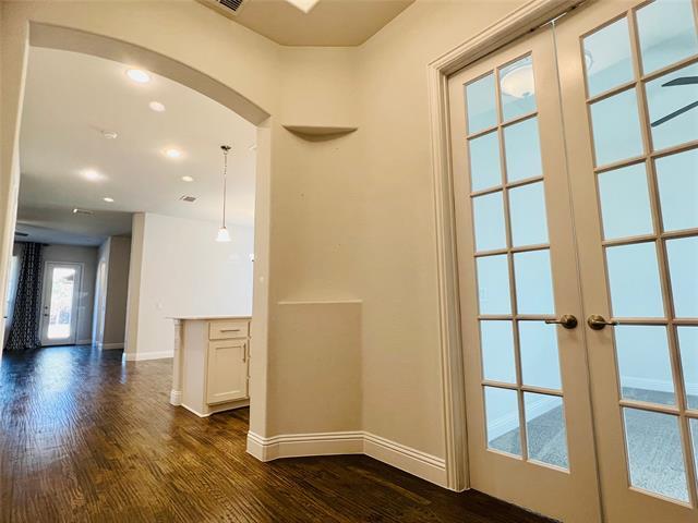 Building Photo - 4408 Juniper Ln