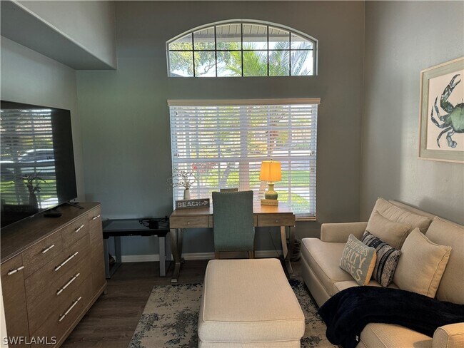 Foto del edificio - 13280 Bridgeford Ave