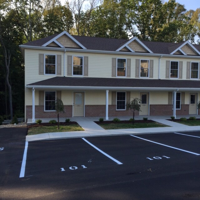 Foto principal - 675 Morris Ave