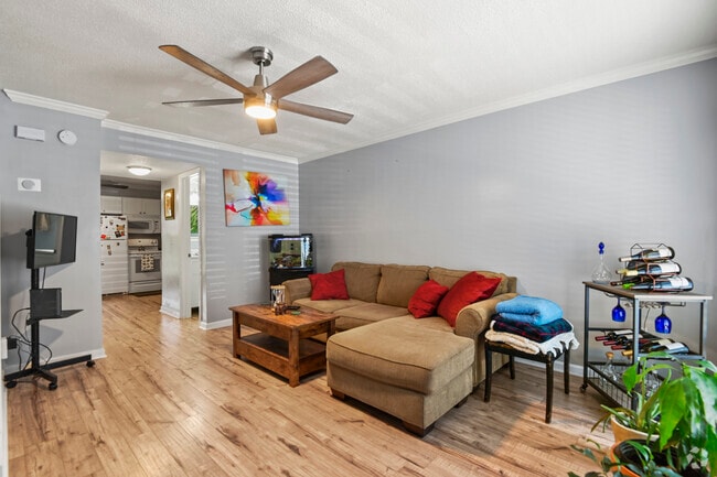 Building Photo - 1735 Boone Hall Dr
