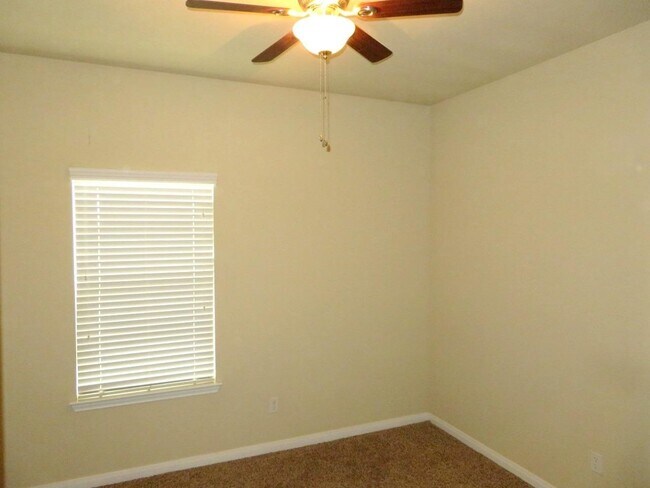 Foto del edificio - 4426 105th St