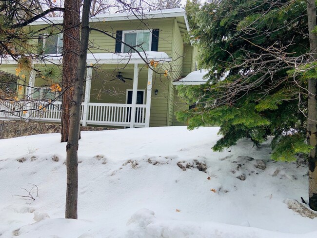 Building Photo - 31173 Summit Dr