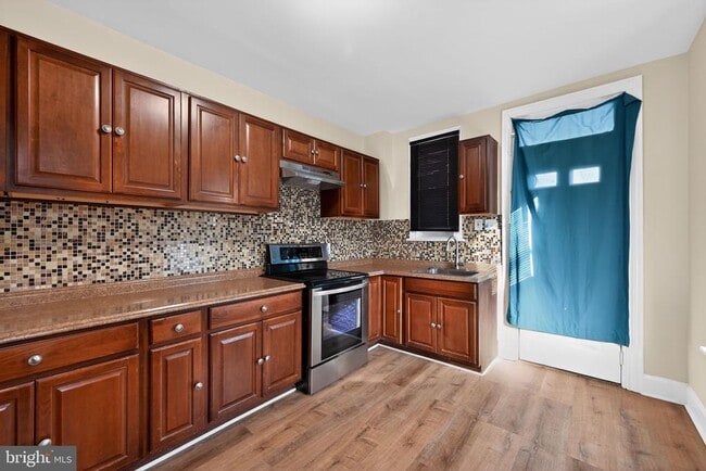 Foto del edificio - 652 Emerald St