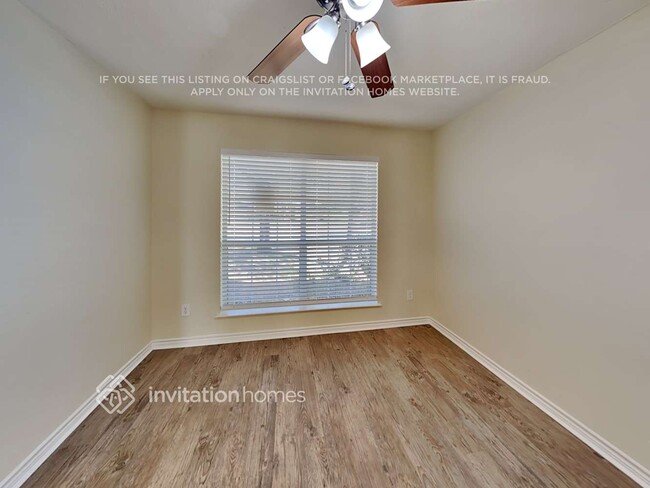 Foto del edificio - 16942 Hampton Glen Ct