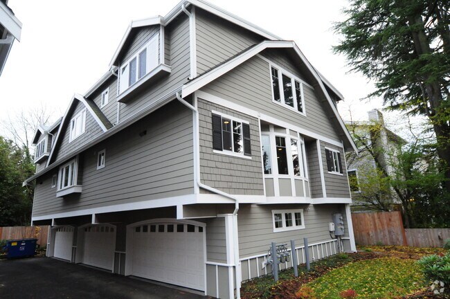 Building Photo - 23709 84th Ave W