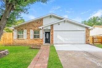 Building Photo - 3449 Tarkio Rd