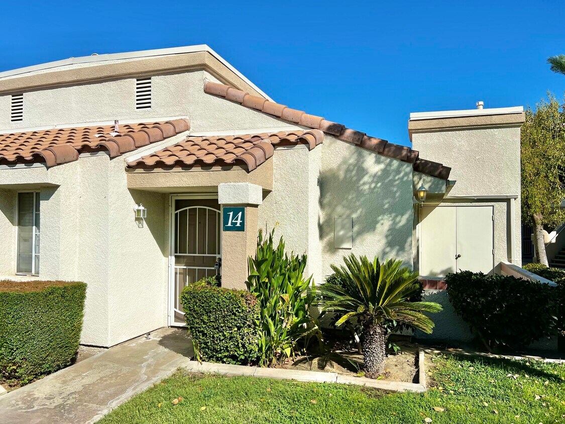 74800 Sheryl Ave Unit 141, Palm Desert, CA 92260 Condo for Rent in