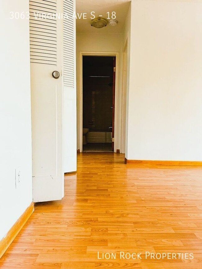 Foto del edificio - Cozy 1 bedroom in a Great St. Louis Park L...