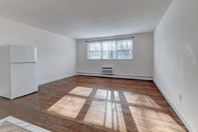 Foto del edificio - 22 Cottage St