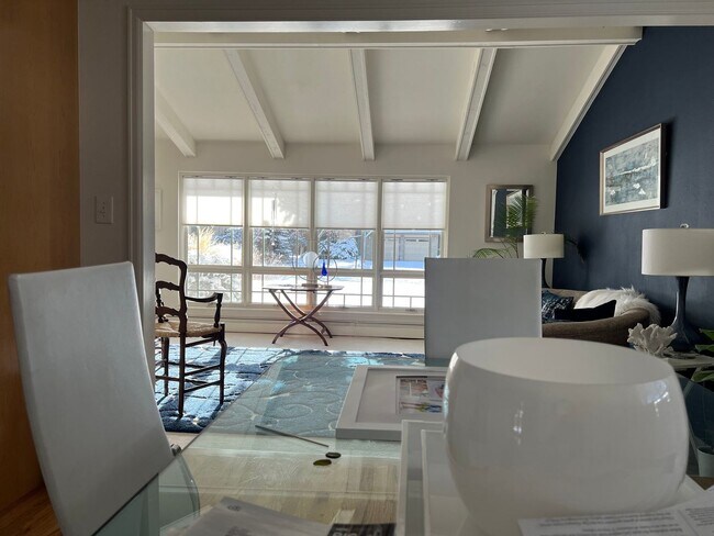 Foto del edificio - 4557 Tanglewood Trail