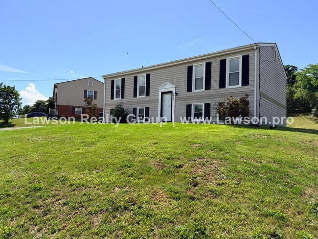 Foto del edificio - Updated Four Bedroom Home in Glenvar