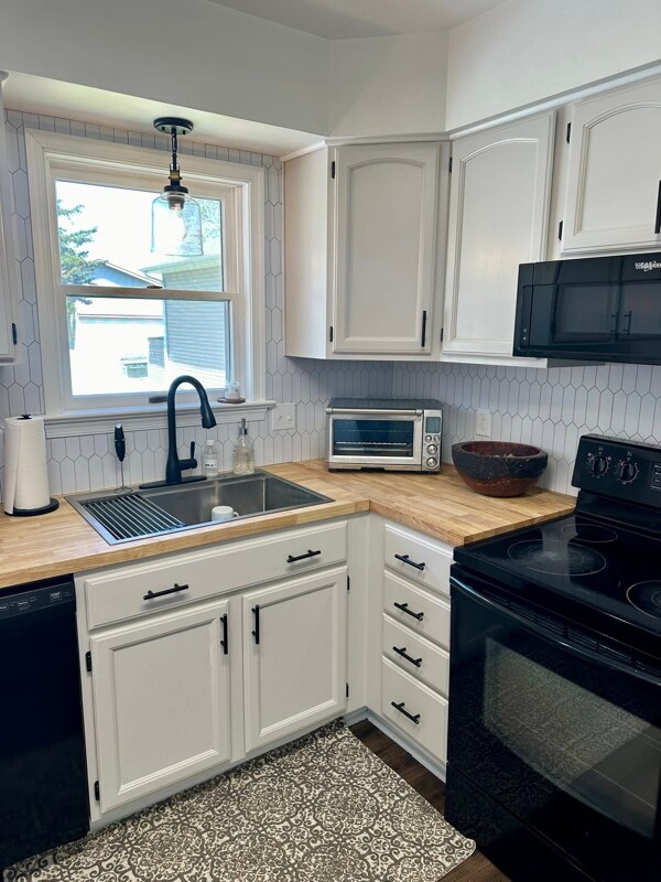 Foto del edificio - 12511 Salisbury Rd