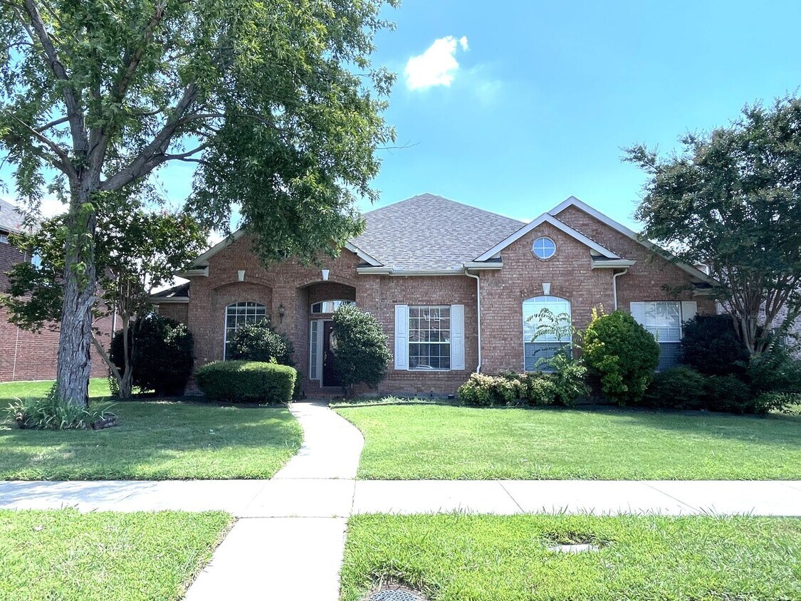 House for Lease in Plano - House for Lease in Plano