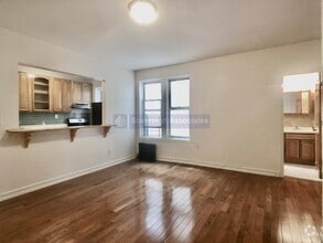 Building Photo - 175 Pinehurst Ave