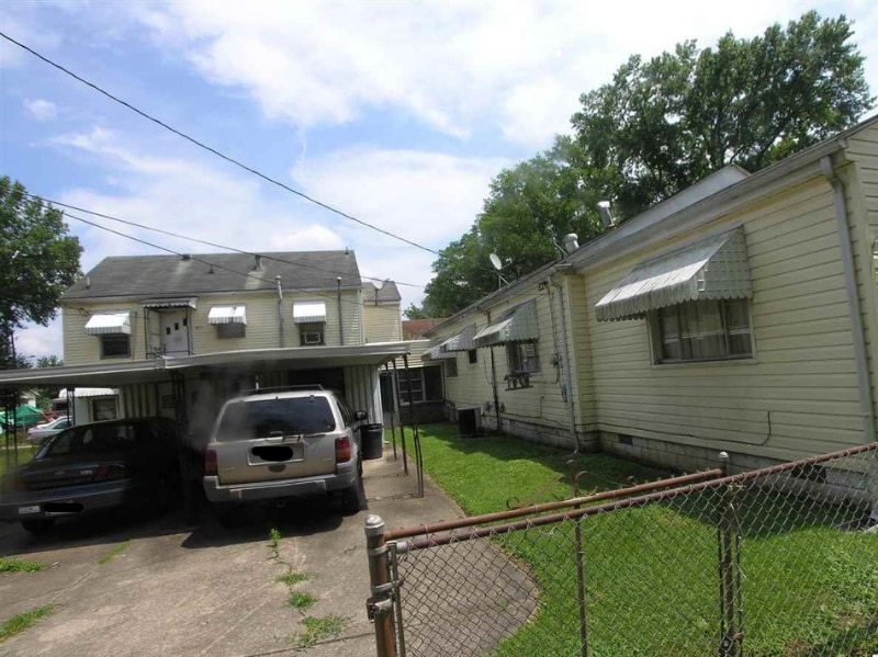 925 18th St W, Huntington, WV 25704 Apartment for Rent in Huntington