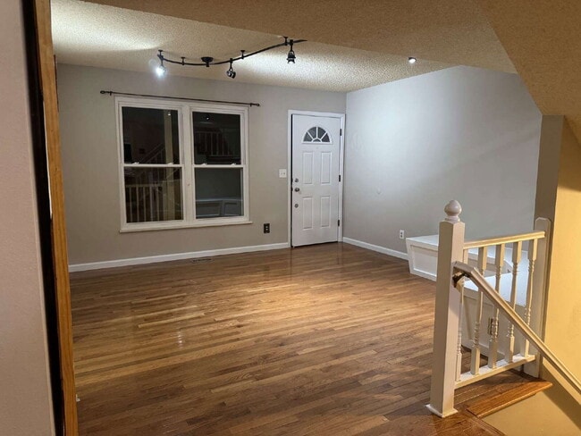 Foto del edificio - 150 N Carlton St