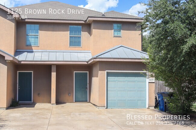 Building Photo - 1125 Brown Rock Dr