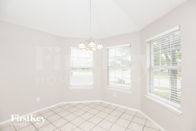 Building Photo - 2529 Rivers Edge Dr