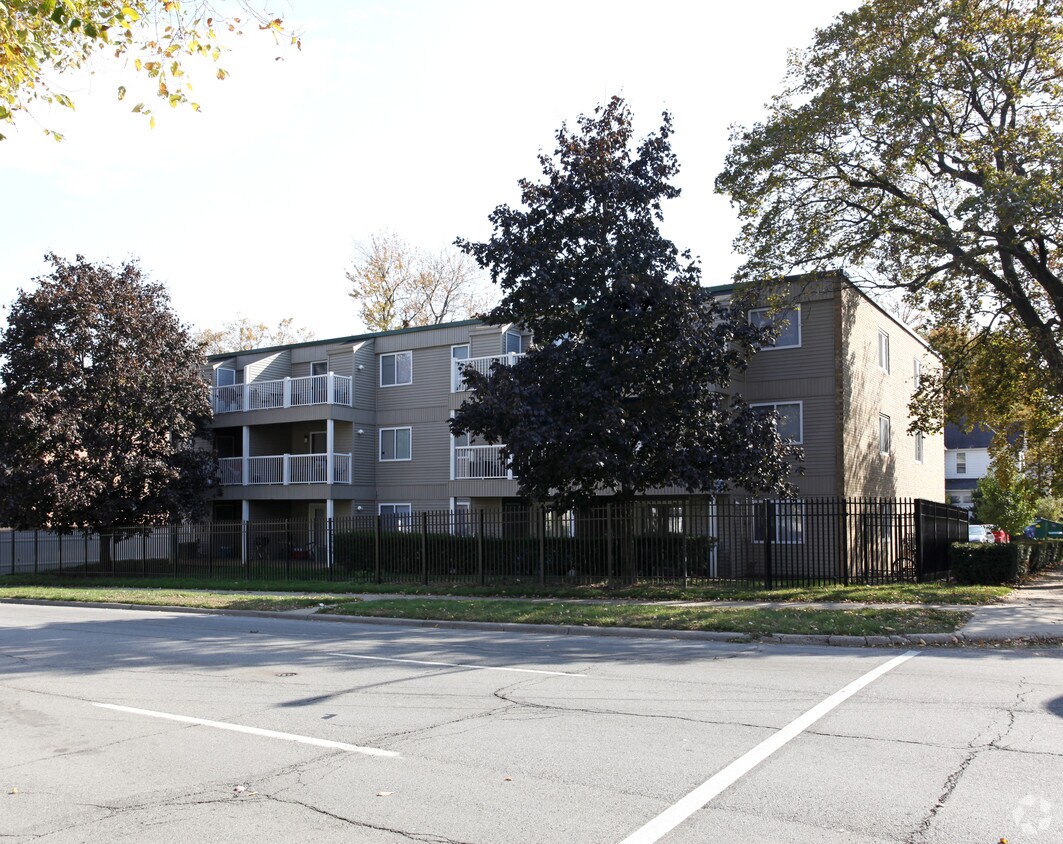 Foto del edificio - 517 Washtenaw Rd