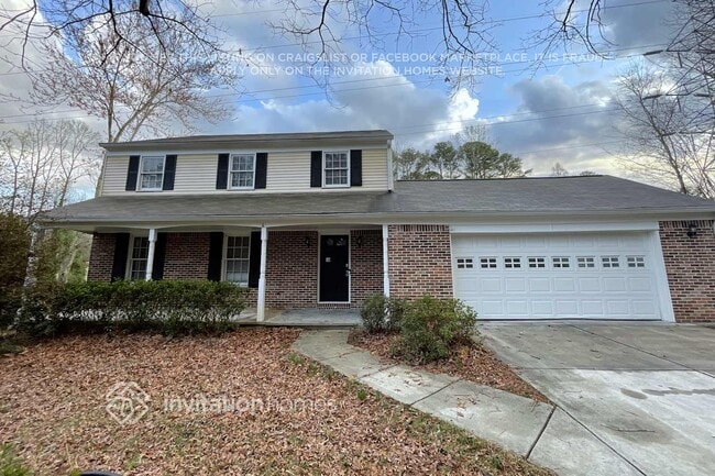 Building Photo - 2550 Raintree Way NE