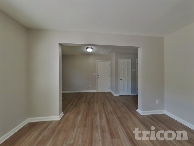 Foto del edificio - 11311 Breezehill Ln