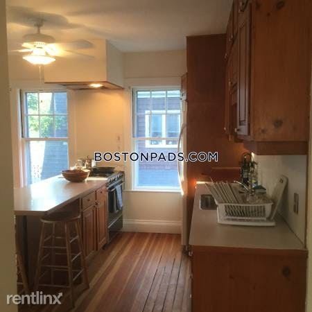 Foto del edificio - 4 br, 2 bath  - 21 Granville Rd # 3H