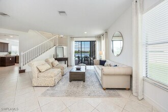 Building Photo - 13905 Luna Dr