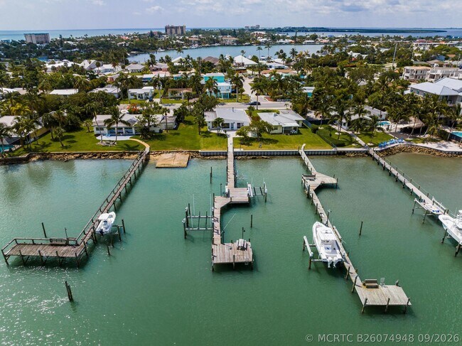 Foto del edificio - 1604 Seaway Dr