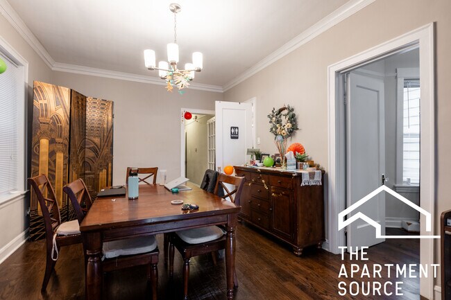 Foto del edificio - 2660 N Ashland Ave