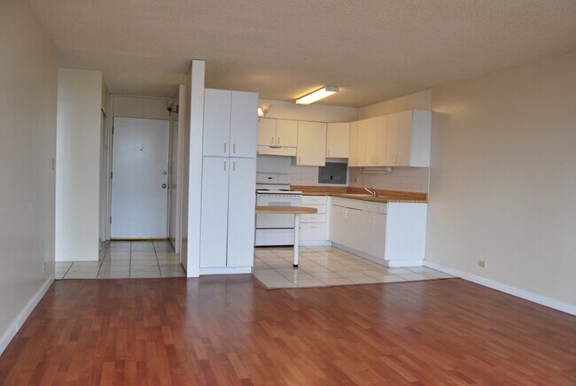 Building Photo - 1830 Wilikina Dr