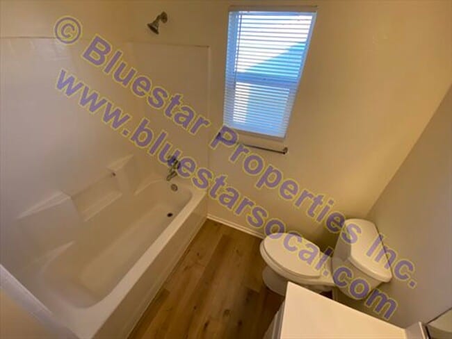 Foto del edificio - Home in VICTORVILLE! 4bd/2.5ba