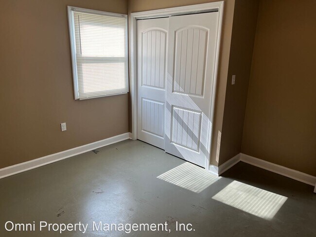 Building Photo - 3 br, 1 bath House - 3554 Carney St