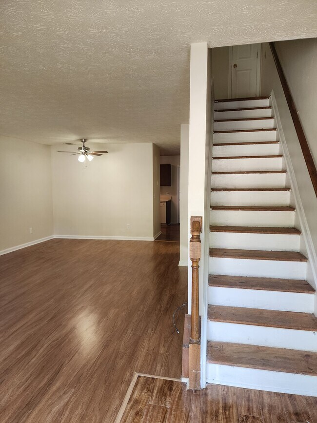 1296 Sweet Pine Dr, Norcross, GA 30093 Townhome Rentals in Norcross