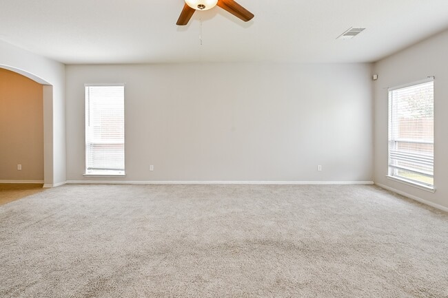 Building Photo - 4207 Old Arbor Way