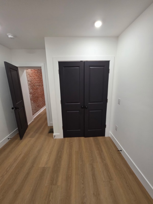 Foto del edificio - 6330 Saybrook Ave