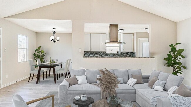Building Photo - 4706 Glendower Dr
