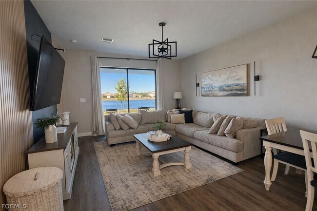 Building Photo - 14226 Pine Lodge Ln