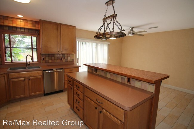 Foto del edificio - 3 br, 2.5 bath House - 1370 Pennsylvania Ave