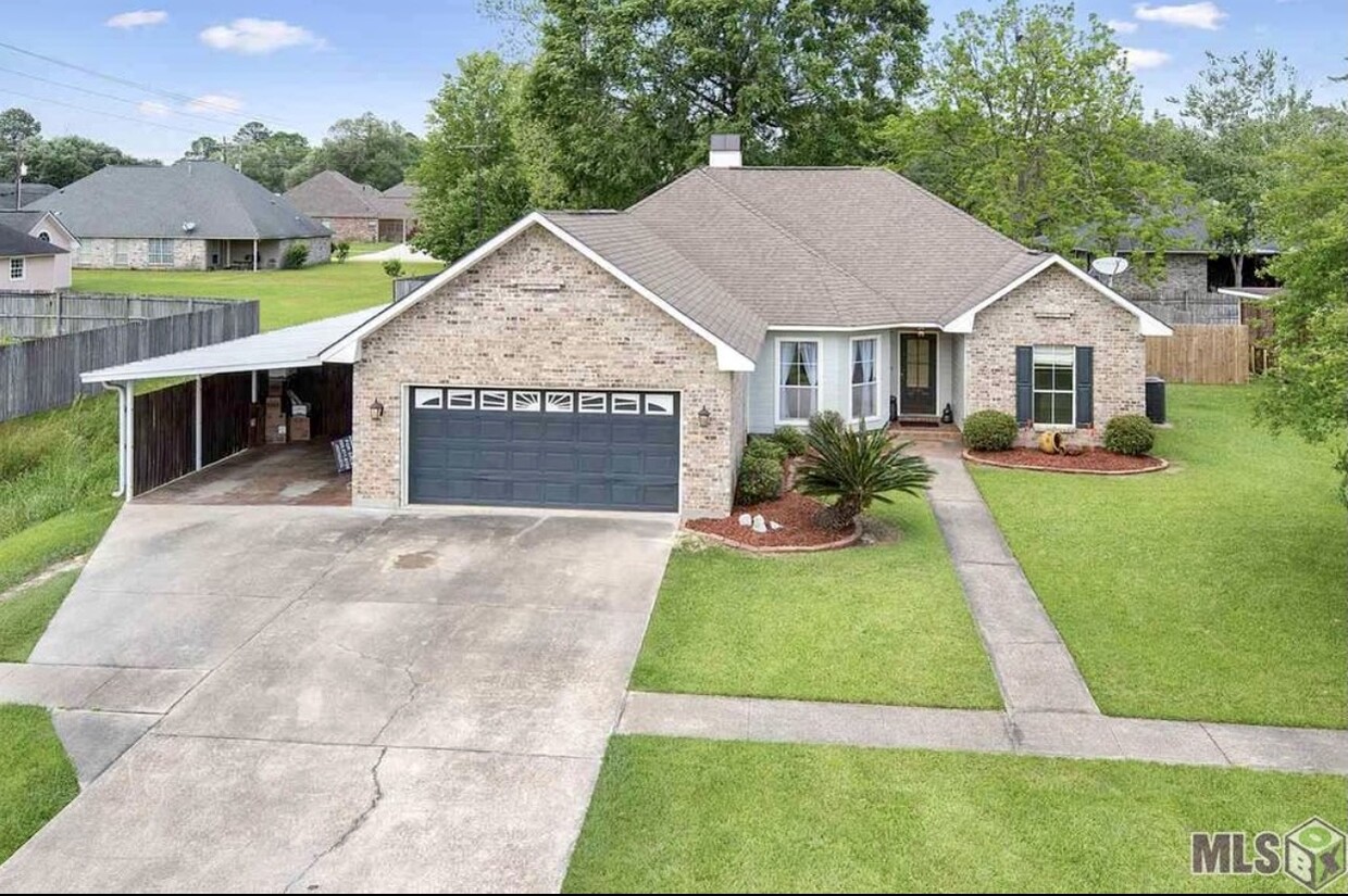 Primary Photo - 3963 Elizabeth Deborah Dr