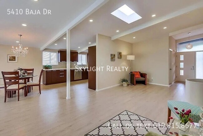 Building Photo - 5410 Baja Dr